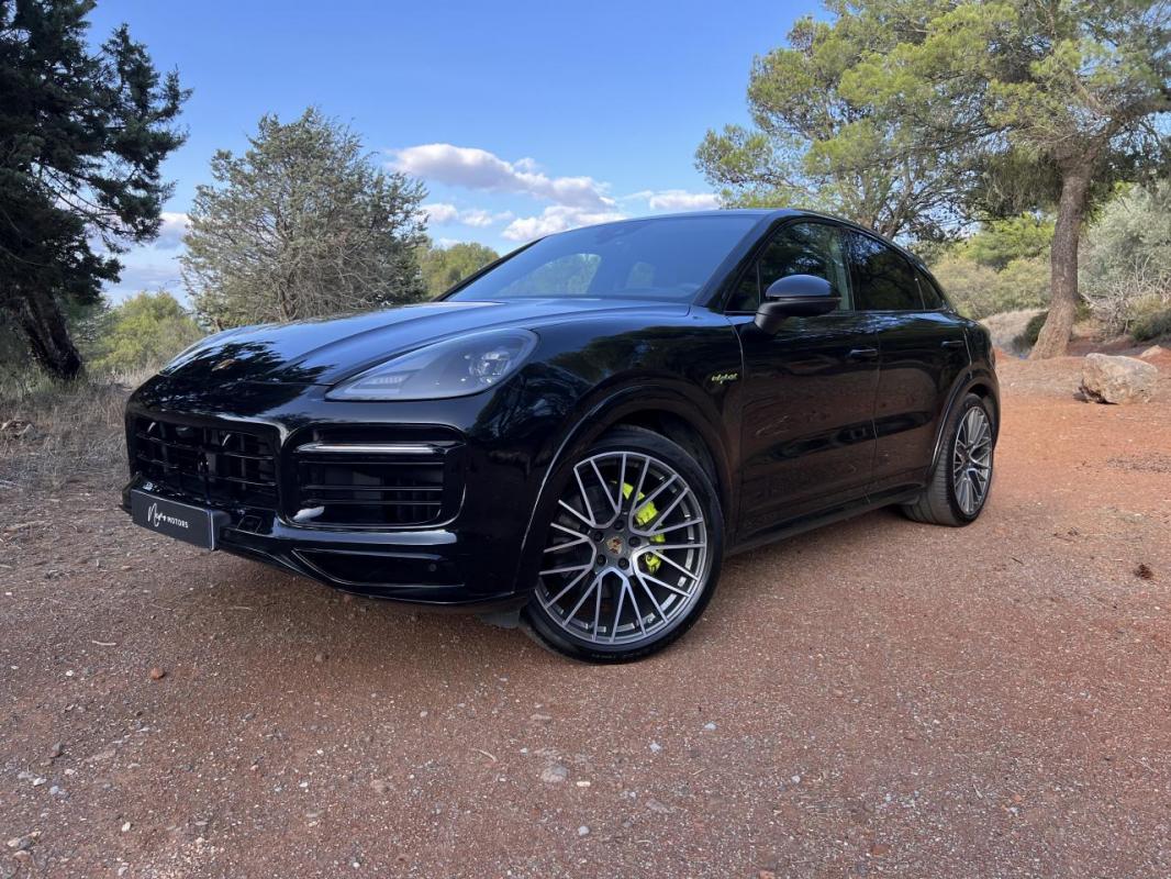 PORSCHE CAYENNE COUPÉ - 3.0 V6 462 E-HYBRID PLATINUM EDITION (2022)