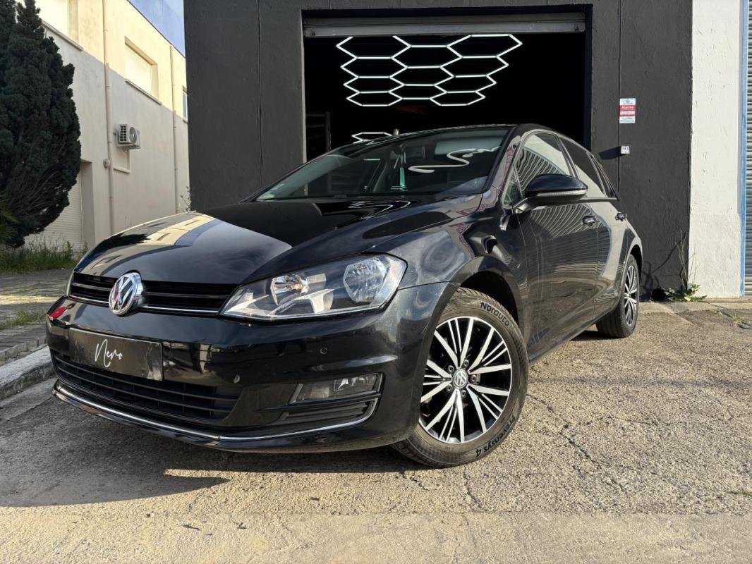 VOLKSWAGEN GOLF - VII 1.2 16V TSI 110 BLUEMOTION ALLSTAR (2016)