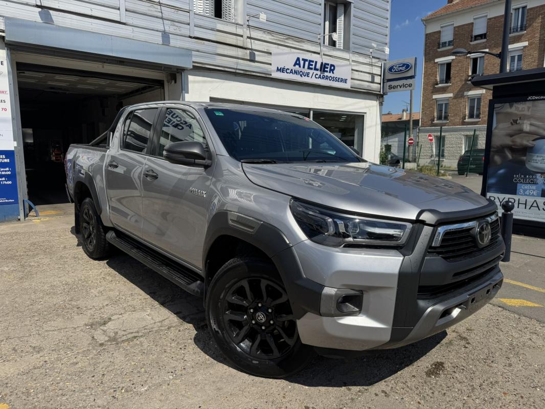 Toyota Hilux - IV 4WD 2.8 D-4D 204 DOUBLE CABINE INVINCIBLE